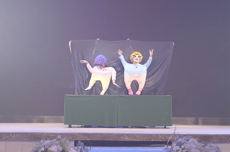 安徽悦来悦好公司2022企业年会节目 - 舞蹈《精灵坠落人间》