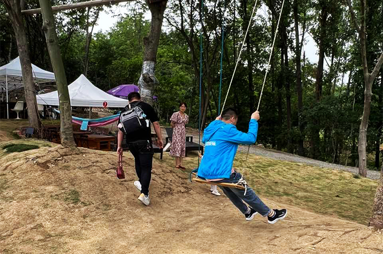 ​【团建】悦来悦好举办员工趣味钓虾活动